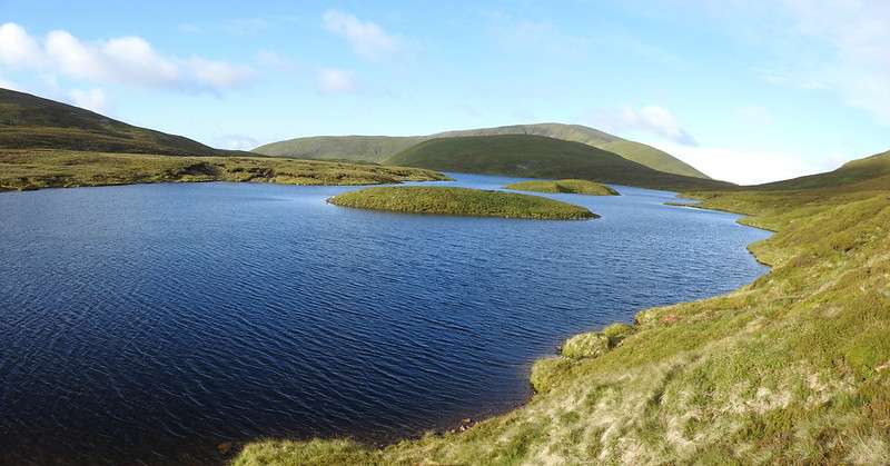 Loch nan Eun - brilliant start to the day