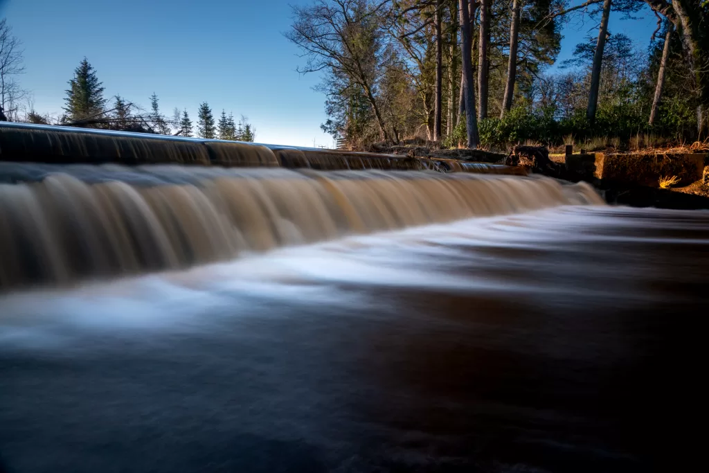 Linn Jaw Weir with water - slow shutter