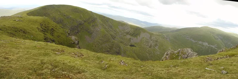 Beinn a' Chaorainn looking East (near summit)
